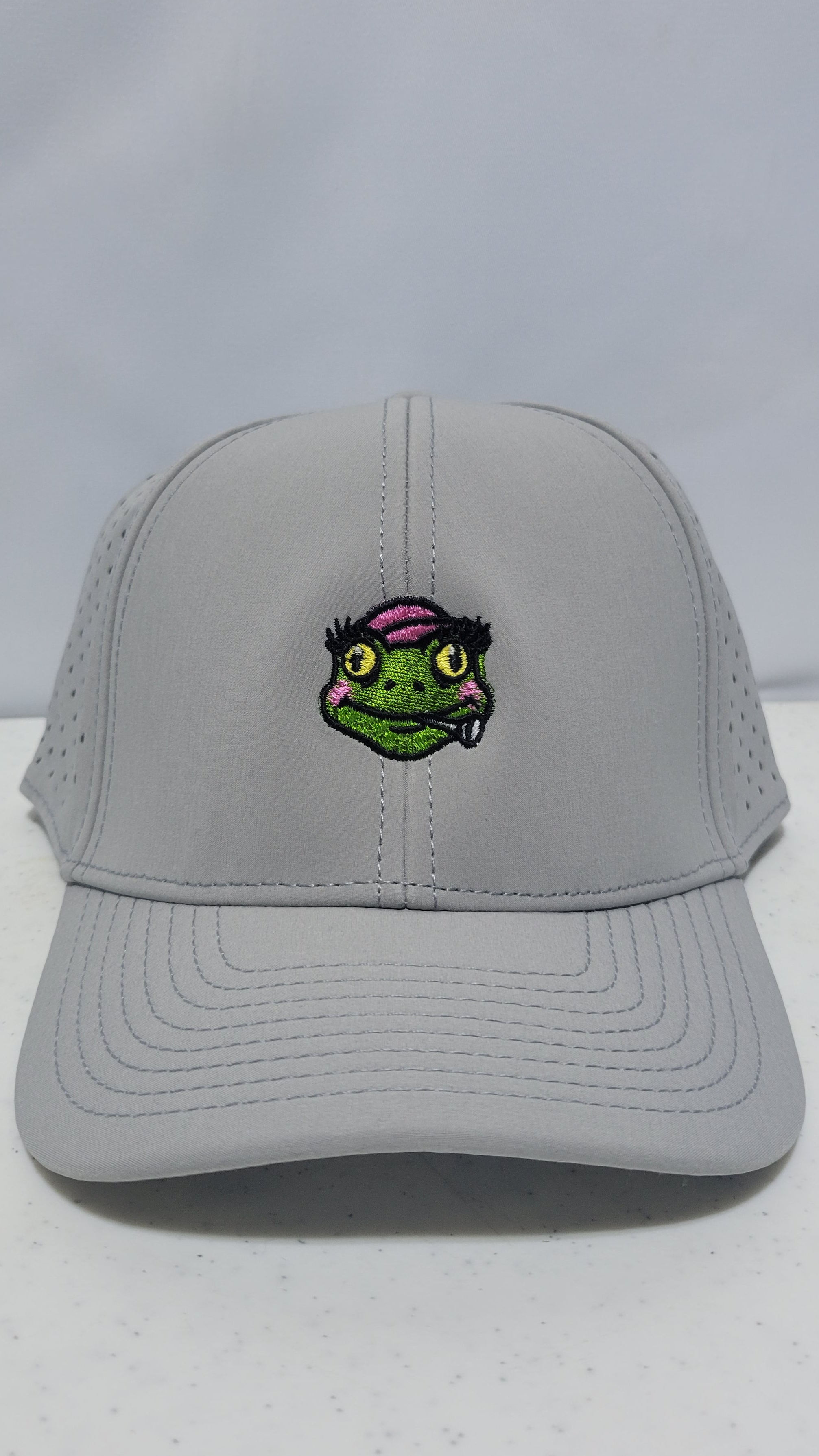 Womens Performace Snapback- Perforated Back